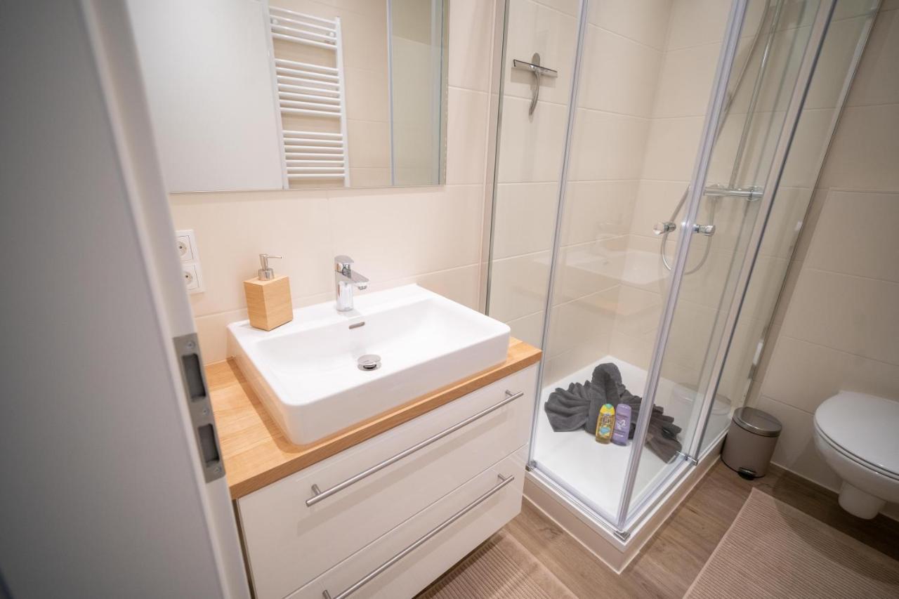 Fullhouse - Zwickau - L96 - Smarttv - Nespresso - 2 Queensize Beds Εξωτερικό φωτογραφία